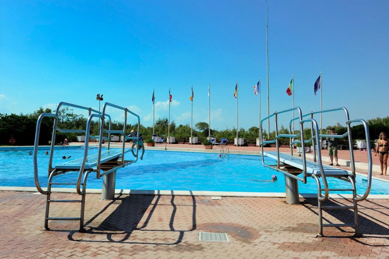 Fiordo Topazio Albarella Island Exterior photo
